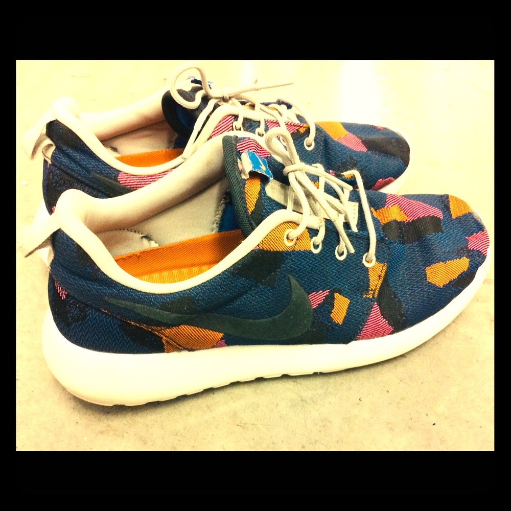 Almost new nike roshe’s